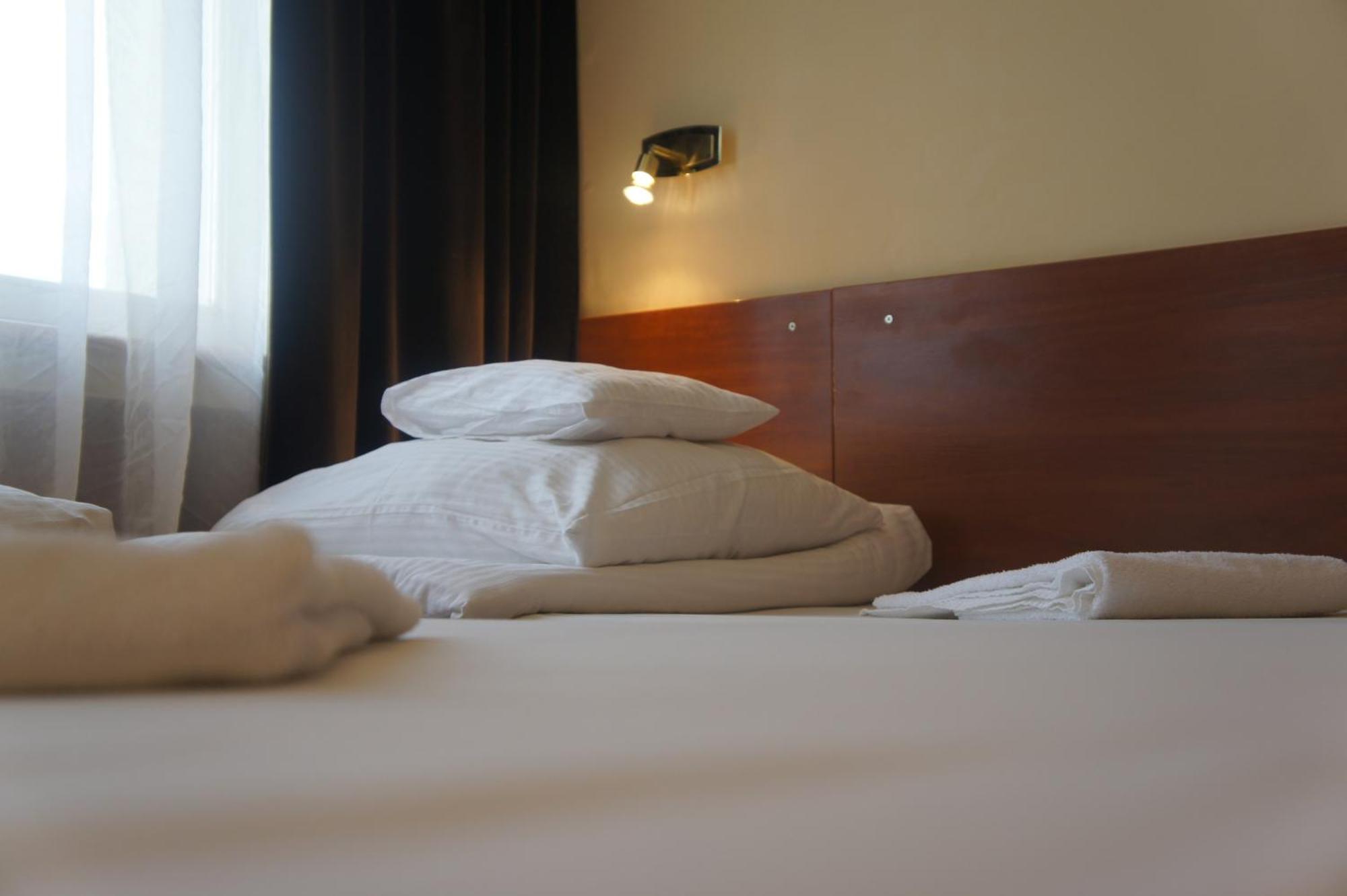 Nu Hotel Łódź Exteriör bild