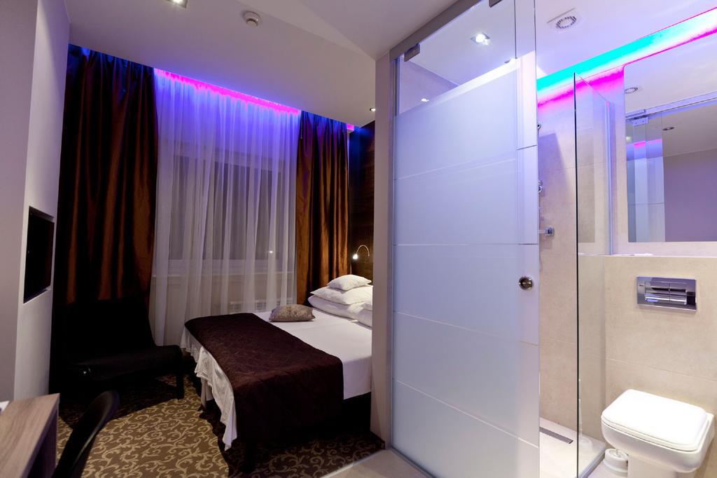 Nu Hotel Łódź Exteriör bild