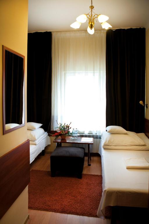 Nu Hotel Łódź Exteriör bild